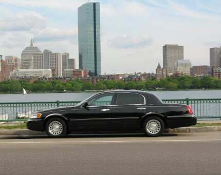 CCE Limo Service - Lincoln Town Car